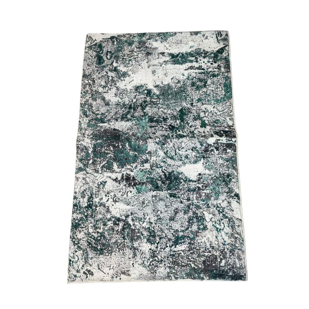 UGG Sample Grey Green And White Rug 27x44